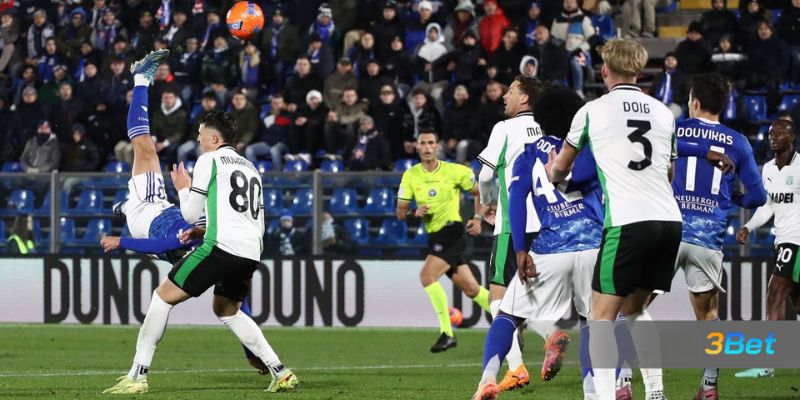 Soi kèo Sassuolo vs Como 23h30 ngày 17/04/2026