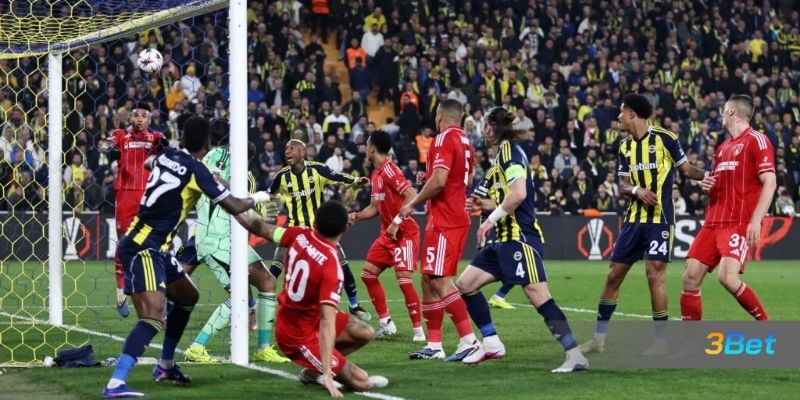 Soi kèo Nottingham vs Fenerbahce 03h00 ngày 27/02/2026